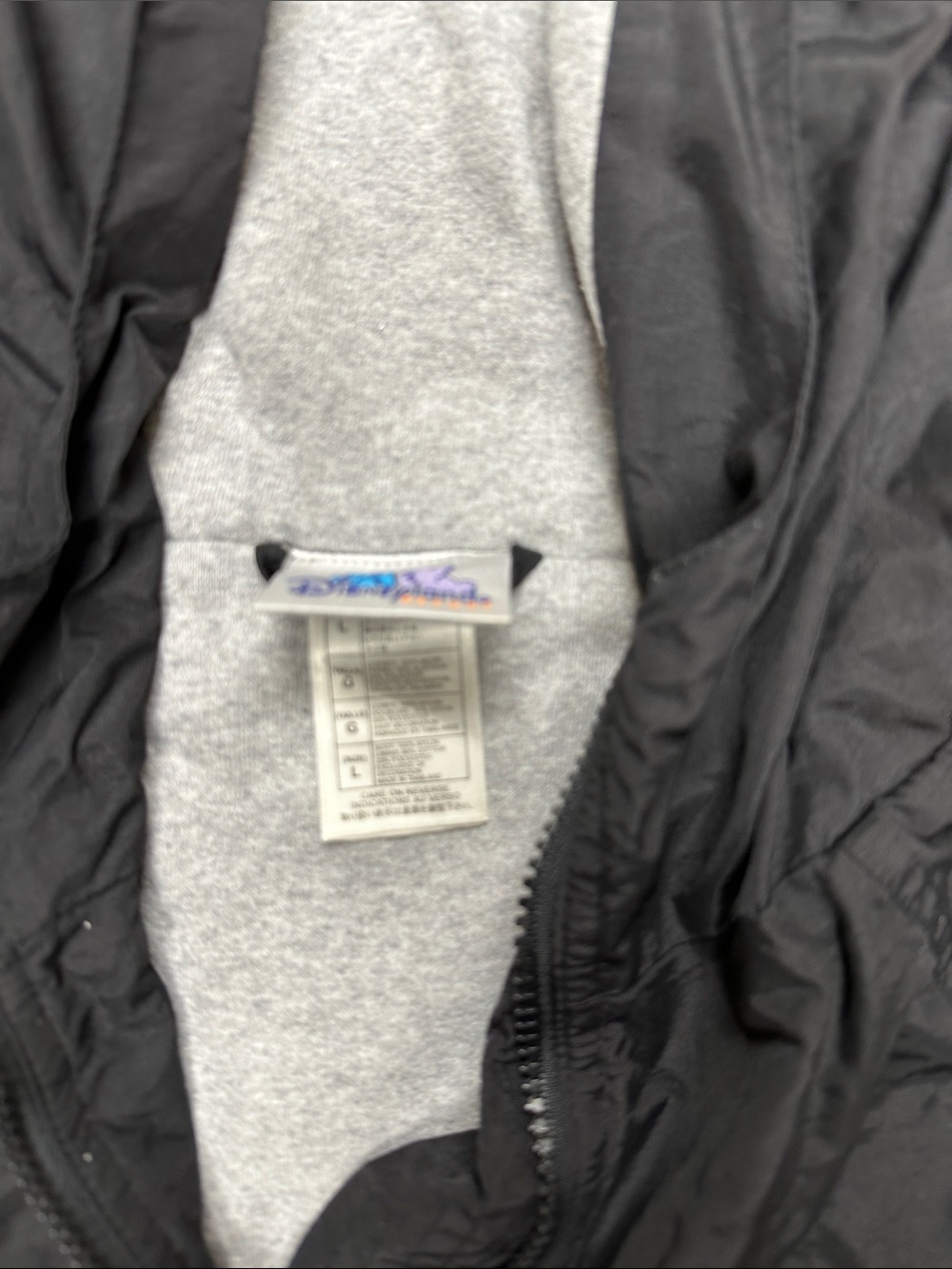 ##890, Size L, Disney Black Hooded Zip-Up Puffer Jacket/Colorful Chest Patch - Picture 4 of 4